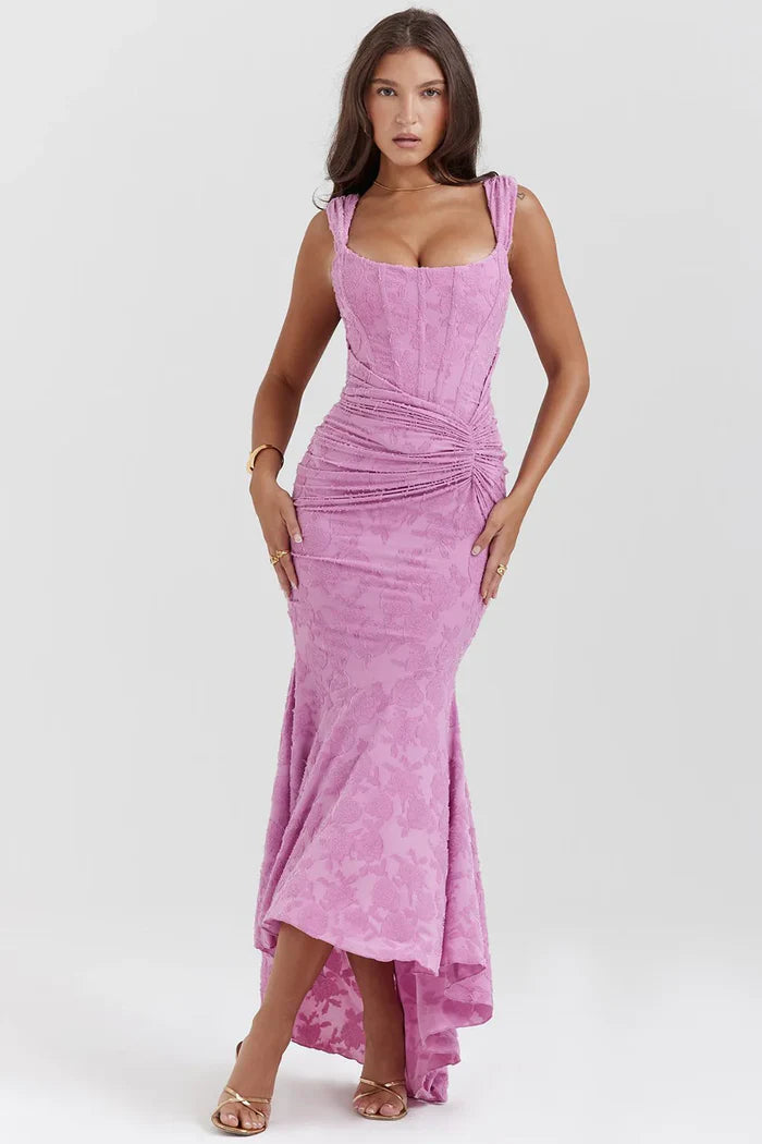 Rosea – Rochie Elegantă cu Croială Sculpturală și Imprimeu Floral Ton pe Ton (Colecția)