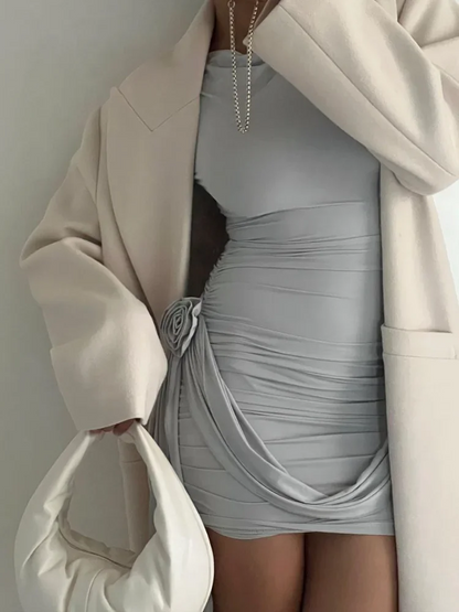 Elvia – Rochie Mini Plisată cu Mâneci Lungi